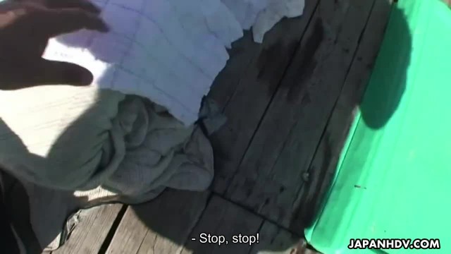 Секс на корабле помогает японской девушке круто кончить - #3