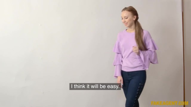 Худая девушка с маленькими дойками на кастинге трахается с мужиком по-собачьи - #4