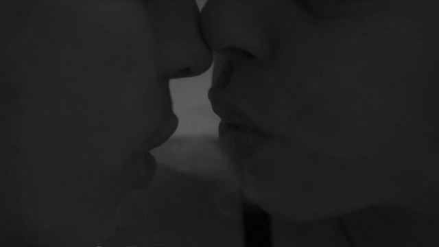 Муж и любовник ласкают волосатую пилотку толстой бабищи - #4